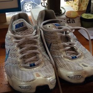 Women’s Nike air torch 4